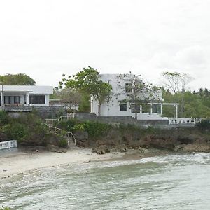 Villa Elena Guimaras Buenavista  Exterior photo