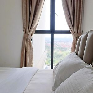Jb Bukit Indah Skyloft Suites 新山 Exterior photo