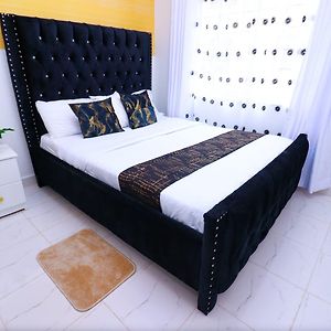 One Bedroom Rated Best- Thindigua,Kiambu Road 奈洛比 Exterior photo