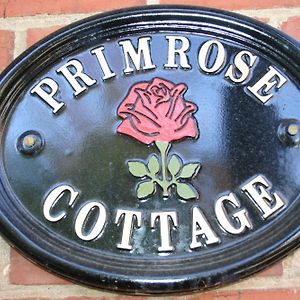 Primrose Cottage 奥尔伯里 Exterior photo