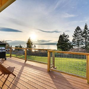 Port Townsend Escape With Deck, Bay And Mountain Views别墅 Exterior photo