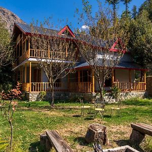 Boho Grove Cafe & Stay, Tirthan Valley Banjār Exterior photo