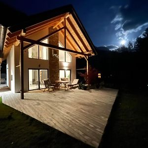 Alpine Wooden Villa With A View 戈德马图杰克 Exterior photo