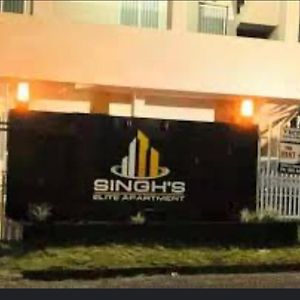 Singhs Elite Apartment 楠迪 Exterior photo