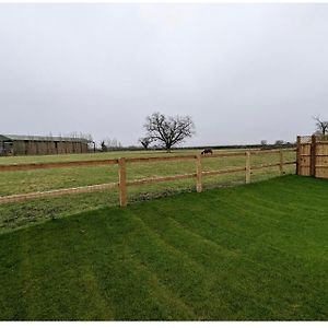 Meadow View Lodges Bury St. Edmunds Exterior photo