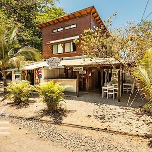 Honali House Bungalow A Block From The Beach Playa Pelada Exterior photo