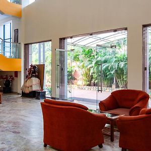 Treebo Y Hotels Elite, Khandagiri 布巴内什瓦尔 Exterior photo