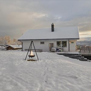 Hus Med Hoy Standard, Sauna! 特罗姆瑟 Exterior photo
