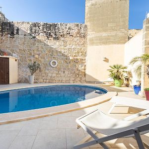 ŻebbuġA Stunning, Townhouse With Magnificent Pool Area By 360 Estates别墅 Exterior photo