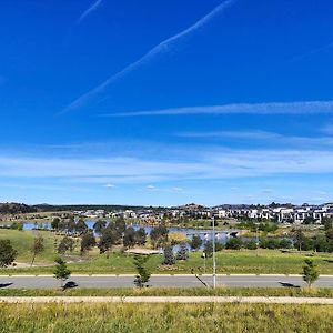 Weston CreekLakeside Brand New Settled Townhouse，Near Shops别墅 Exterior photo