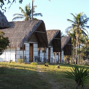 Duna Lodge Guinjala Exterior photo