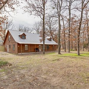 Yantis Home With Hot Tub - Near Lake Fork Fishing! Exterior photo