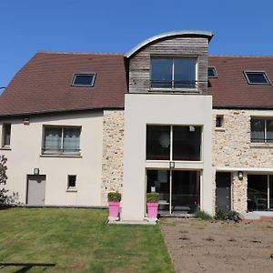 Duplex 4 Etoiles Au Calme Avec Jardin Entre Disneyland, Le Stade Nautique Olympique De Vaires Sur Marne Et Paris Gouvernes Exterior photo