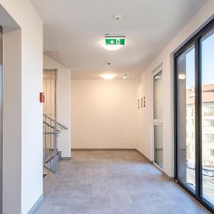 Contactless Self-Check-In - Apartment Am Hauptbahnhof 格拉茨 Exterior photo