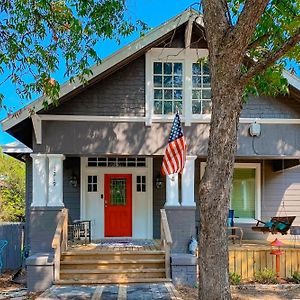 Red Door Cottage 韦科 Exterior photo