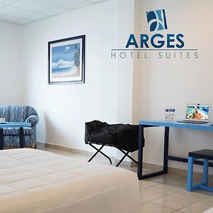 Hotel & Suites Arges - Centro 切图马尔 Exterior photo