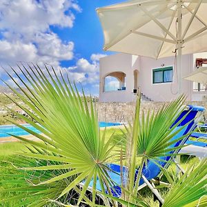 Beach Villa Evgenia With Private Pool By Dadovillas 阿尔米里达 Exterior photo