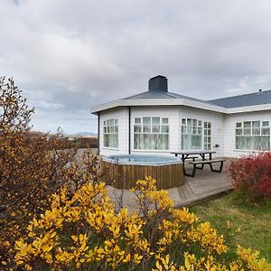Asborgir 冰岛格里马斯伯尔吉尔假期之家酒店 Exterior photo