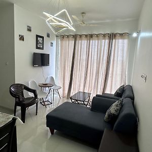 Good Stay 2Bhk Apartment - 702 达波林 Exterior photo