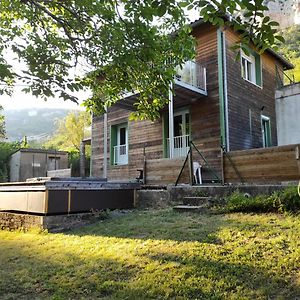 米洛Maison Au Bord De L'Eau Avec Jacuzzi别墅 Exterior photo