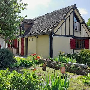 Gite Familial A Arrou Avec Jardin, Babyfoot, Mezzanine Suspendue Et Cuisine Equipee - Fr-1-581-93别墅 Exterior photo