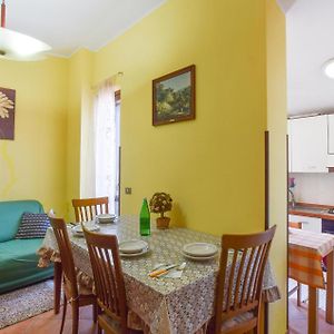 Awesome Apartment In Ricadi With Wifi And 1 Bedrooms Exterior photo