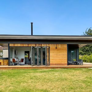 Stunning "Orwell" Scandinave Lodge With Private Hot Tub East Bergholt Exterior photo