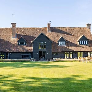 Period Luxury Converted Barn Windsor/Maidenhead - Perfect For Family Groups 塔普洛 Exterior photo