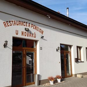 Bítovany Penzion A Restaurace U Novaku酒店 Exterior photo