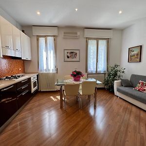 Charming Apartment Near Saragozza 博洛尼亚 Exterior photo