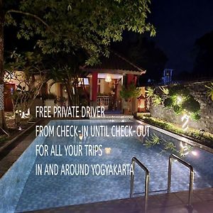 Private Pool Villa Rosseno Including Car&Driver 日惹 Exterior photo