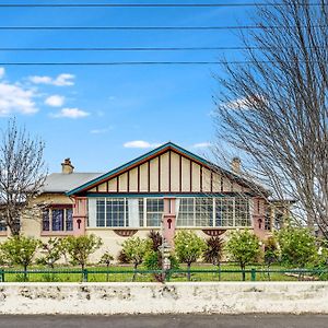 怀亚特住宿加早餐旅馆 干比尔山 Exterior photo