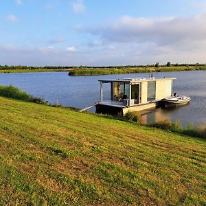 Aquahome - Np De Biesbosch - Bijzonder Overnachten Op Een Houseboat! Werkendam Exterior photo