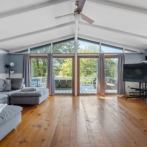 Dog Friendly Family Home At Lake Winnipesaukee & Gunstock 吉尔福特 Exterior photo