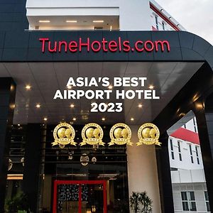 吉隆坡国际机场2途恩机场中转酒店 雪邦 Exterior photo
