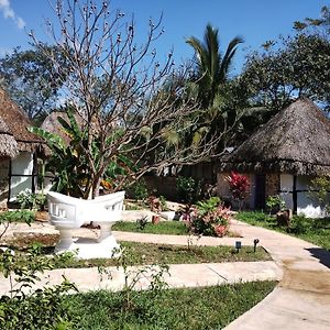 Casa Maya 3 Culturas - Alberca - Wifi Starlink - Tour Sostenibilidad 伊萨马尔 Exterior photo