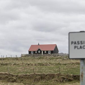 Uig Bay Cottage Exterior photo