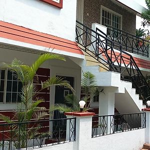 Bougainvilla Home-Behind Pune Airport Exterior photo