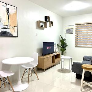 Modern Studio Unit In Bacolod公寓 Exterior photo