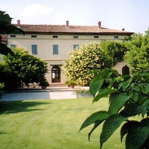 小提琴公寓 Stagno Lombardo Exterior photo