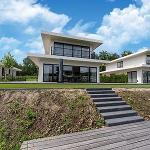 16P Spacious Villa On The Water In 泽沃德 Exterior photo