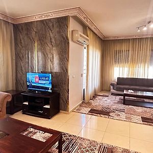 Eva House Lovely 3 Bedrooms Unit In Great Location In Amman For Families Exterior photo