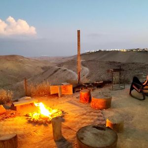 Dead Sea Desert'S Edge 阿拉德 Exterior photo