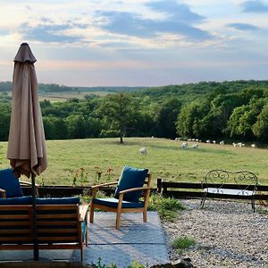 Perrigny-sur-LoireGite Aux Petits Bonheurs 4 Pers In The Countryside别墅 Exterior photo