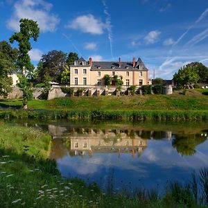 Nazelles-NegronChateau De La Huberdiere住宿加早餐旅馆 Exterior photo