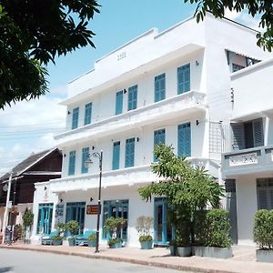 Villa Merry Lao Ban Aphay 琅勃拉邦 Exterior photo