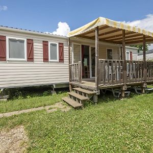 Mobile Home In Centre-Val De Loire With Pool 肖蒙索卢尔 Exterior photo