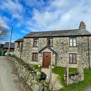 The Old Post House - Historic Dartmoor Home 塔维斯托克 Exterior photo