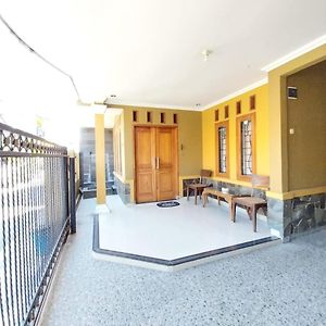 Guesthouse Hannia 井里汶 Exterior photo