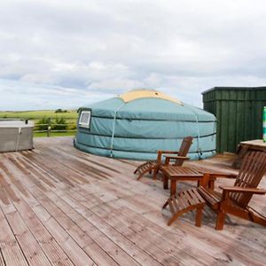 TurriffColourful Mongolian Yurt Enjoy A New Experience别墅 Exterior photo